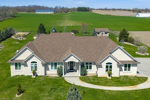 365 Robinson Road, Brantford, ON, N3T0L7 | Card Image
