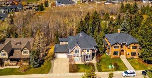 8 Spring Willow Place Sw, Calgary, AB, T3H5Z3 | Card Image