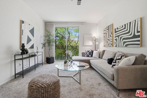 apt-301-6400 Crescent Park E, Playa Vista, CA, 90094-2340 | Card Image