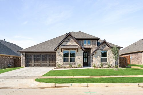 305 Aurora Hills Trl, Burleson, TX, 76028-6907 | Card Image