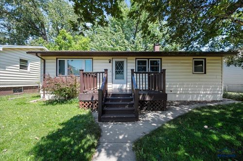 1815 Park Ave, Sturgis, SD, 57785-1137 | Card Image