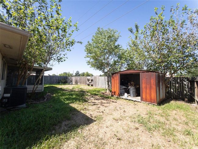 2907 Helmsley Dr, House other with 4 bedrooms, 2 bathrooms and null parking in Pearland TX | Image 28