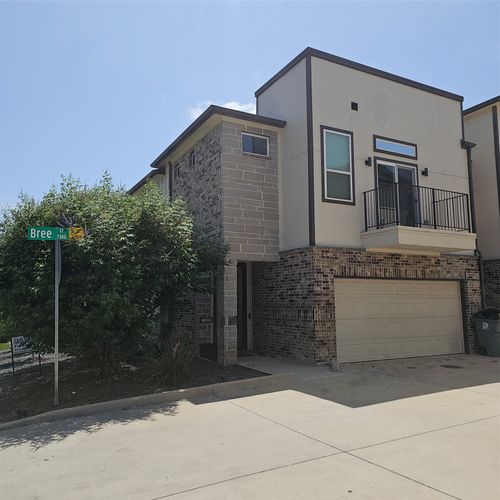 7305 Bree Ct, Dallas, TX, 75235-4311 | Card Image
