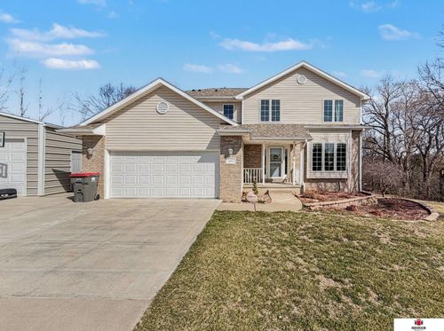 3800 W Sprongview Road, Lincoln, NE, 68522 | Card Image