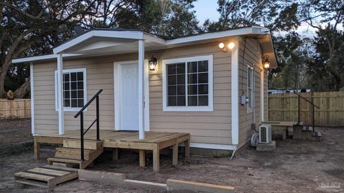 8322 Binkley St, Pensacola, FL, 32514-6014 | Card Image