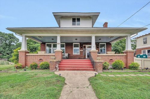 323 N Maple St, Vinton, VA, 24179-2017 | Card Image