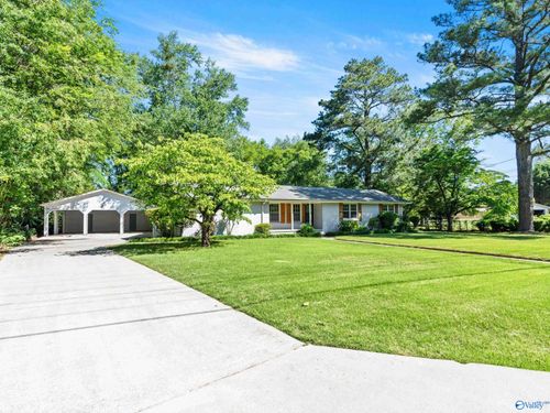 2102 Mythewood Drive Sw, Huntsville, AL, 35803 | Card Image
