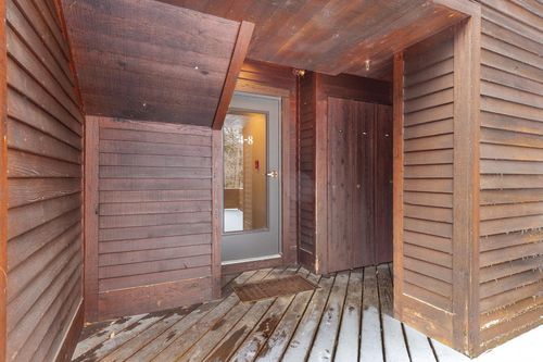 d05-112 High Ridge Rd, Killington, VT, 05751-9616 | Card Image