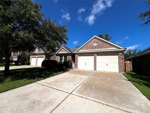 2415 Sandy Fields Ln, Spring, TX, 77386-2859 | Card Image