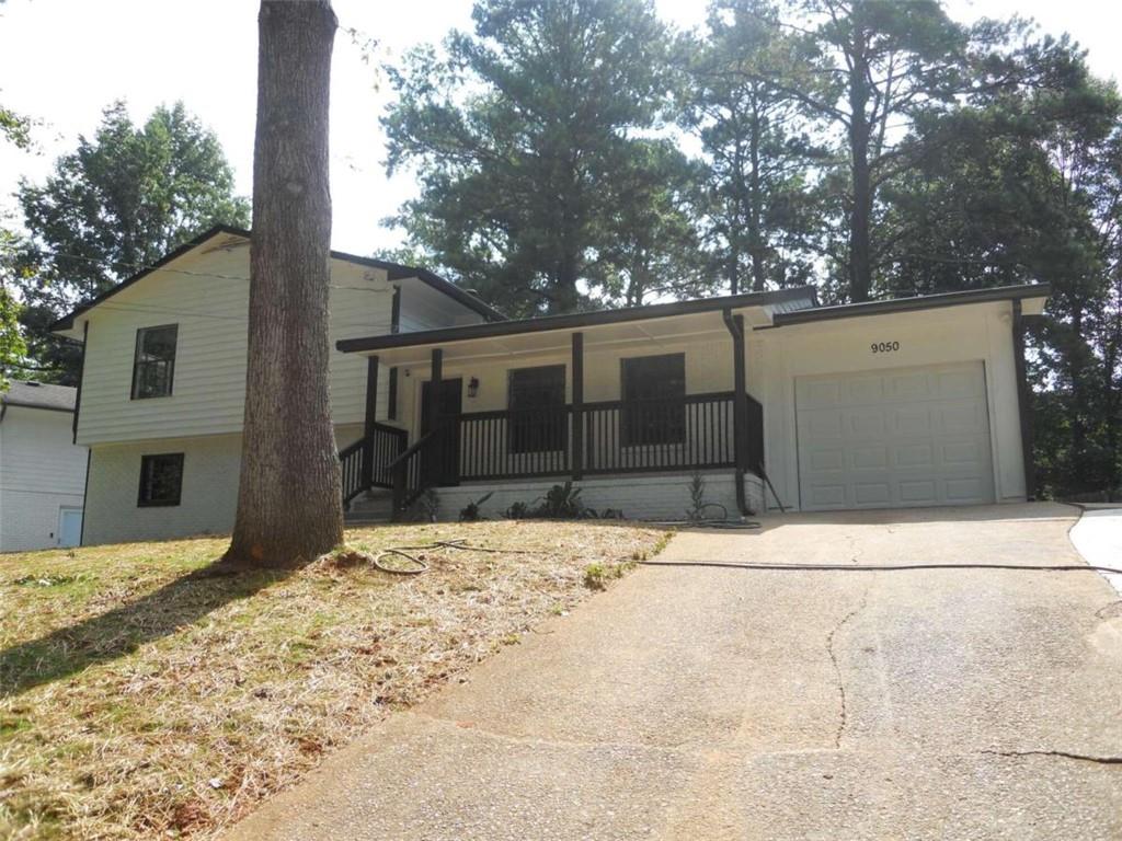 Raven Dr, Jonesboro, GA 30238