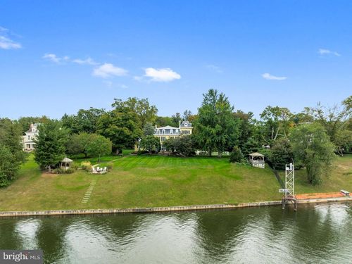 431 Cottage Ave, EDGEWATER PARK, NJ, 08010-1412 | Card Image