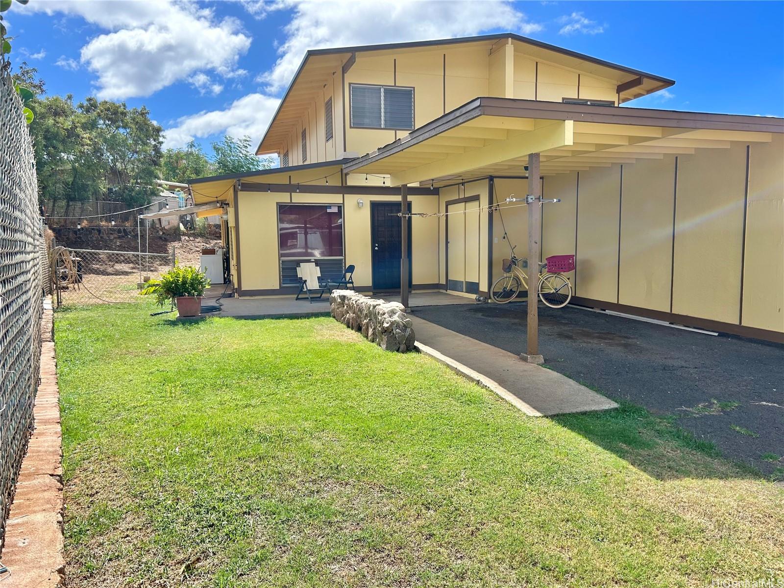 Kepue St, Waianae, HI 96792