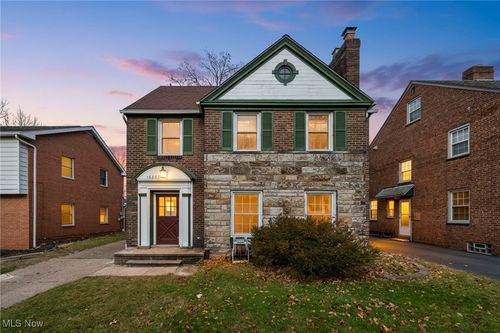 16809 Scottsdale Blvd, Shaker Heights, OH, 44120-5112 | Card Image