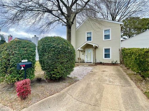 1723 Rueger St, Virginia Beach, VA, 23464-6615 | Card Image