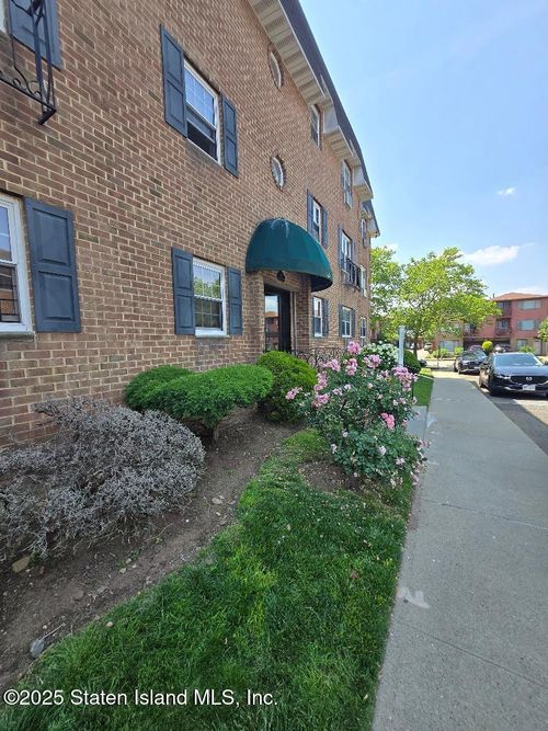 3d-416 Maryland Ave, Staten Island, NY, 10305-2976 | Card Image