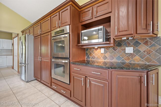 8922 McClement Rd.399.jpg | Image 9