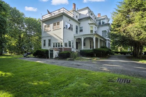 apt-4-216 Lowell St, Peabody, MA, 01960-4249 | Card Image