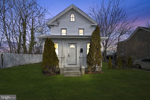 520 E Grape St, VINELAND, NJ, 08360-4610 | Card Image