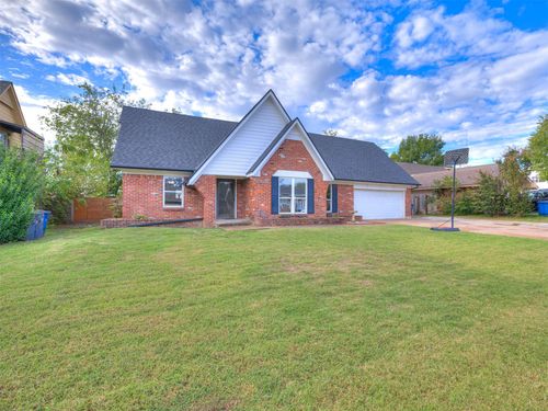 7428 E 70th Street, Tulsa, OK, 74133 | Card Image