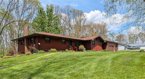141 Hall Rd, Slippery Rock, PA, 16057-5205 | Card Image