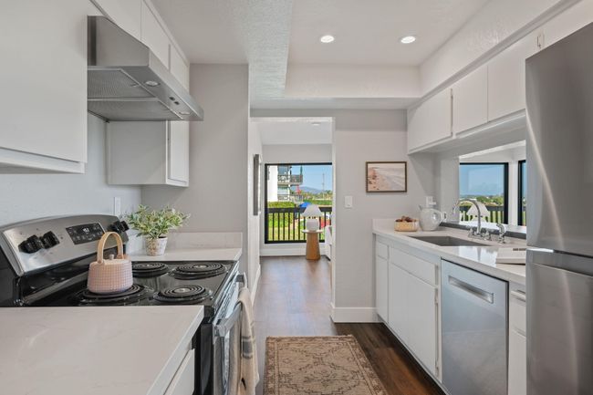 921 - 3375 Foothill Rd, Condo with 3 bedrooms, 2 bathrooms and null parking in Carpinteria CA | Image 12