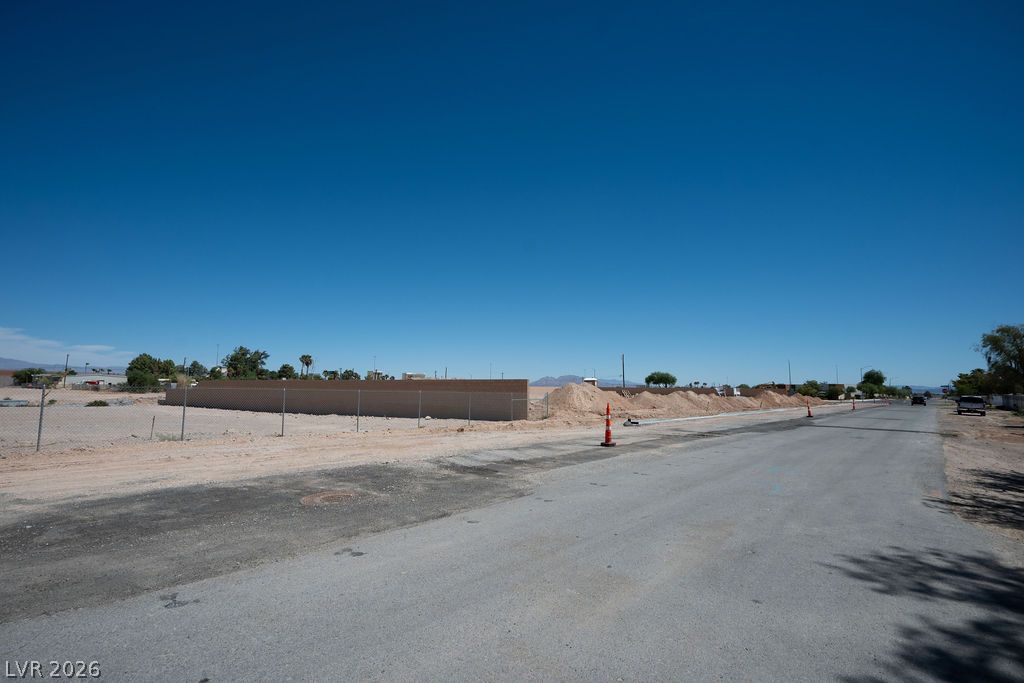 Land in Las Vegas 4
