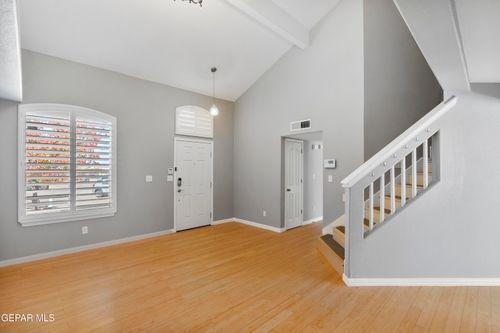 1450 Senda Del Sol, El Paso, TX, 79911-3045 | Card Image