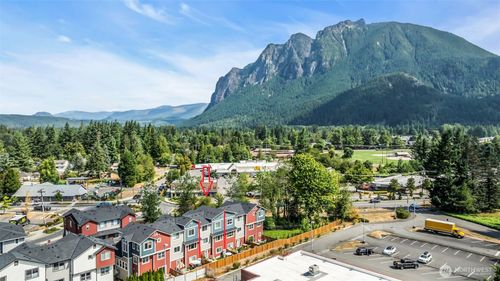 unit-d3-369 E Park St, North Bend, WA, 98045-8327 | Card Image