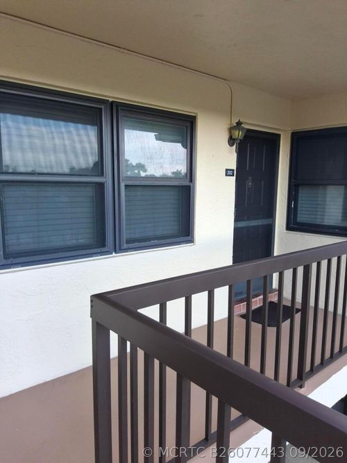 202-4693 Lucerne Lakes Blvd E, LAKE WORTH, FL, 33467-8846 | Card Image