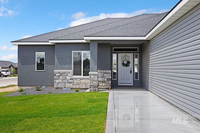 1409 S Alder St, House other with 4 bedrooms, 3 bathrooms and 3 parking in Jerome ID | Image 4