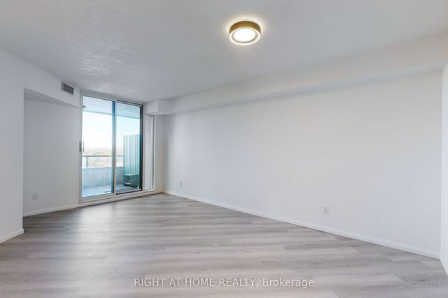 PH-201 - 1 Emerald Lane, Condo with 2 bedrooms, 2 bathrooms and null parking in Thornhill ON | Image 8