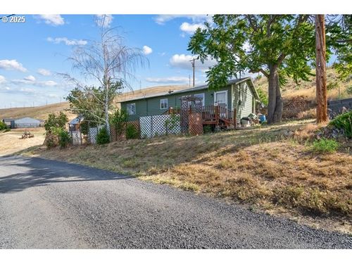 387 E Linden Way, Heppner, OR, 97836-2031 | Card Image