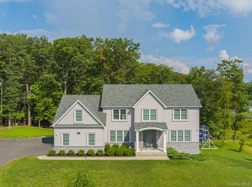 14 Klingher Ct, Pomona, NY, 10970-2849 | Card Image