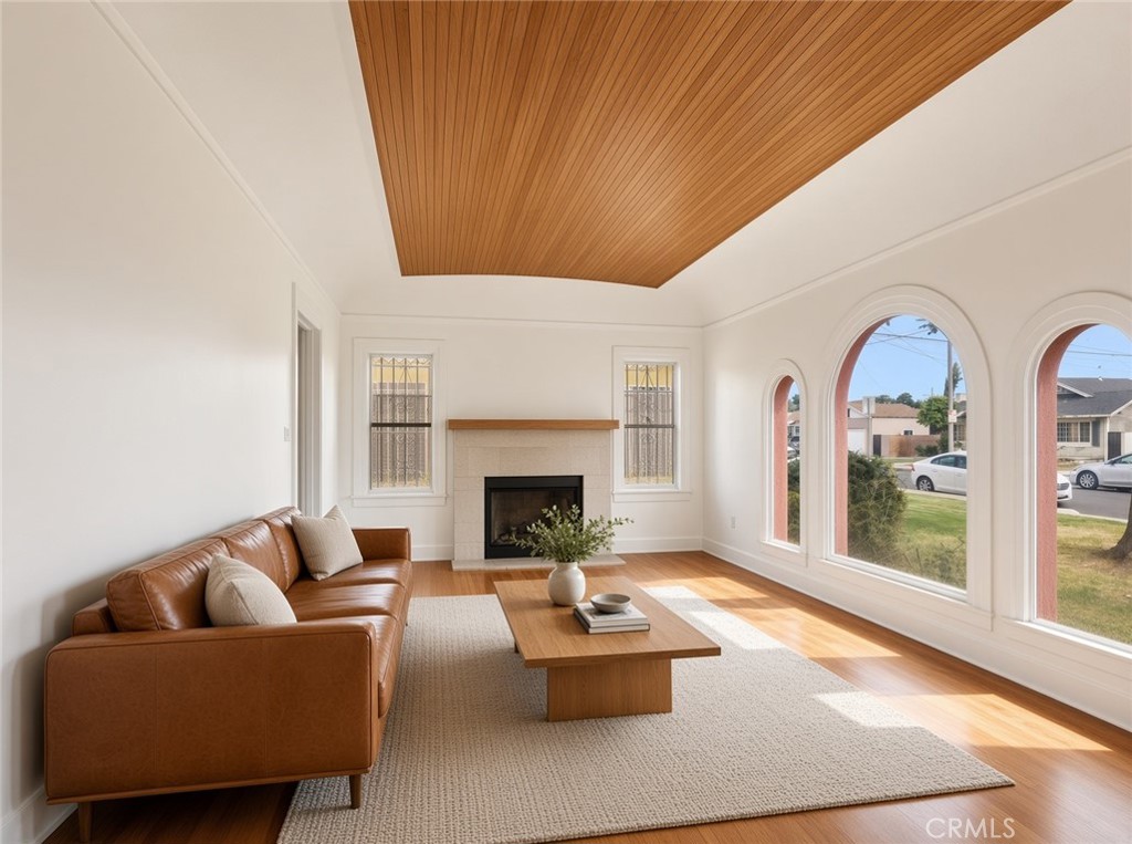 Residential in Compton 5