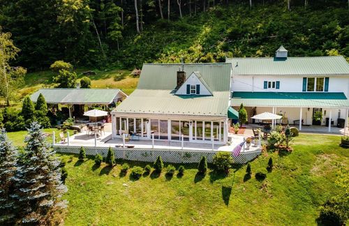 489 Slab Camp Rd, Independence, WV, 26374-7038 | Card Image