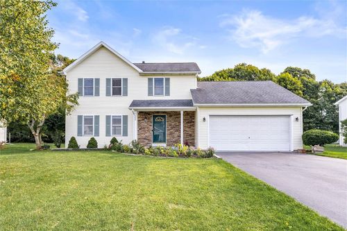 306 Alverstone Way, West Henrietta, NY, 14586-9577 | Card Image