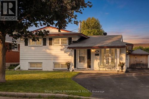 2177 Bingham St, Ottawa, ON, K1G2V6 | Card Image