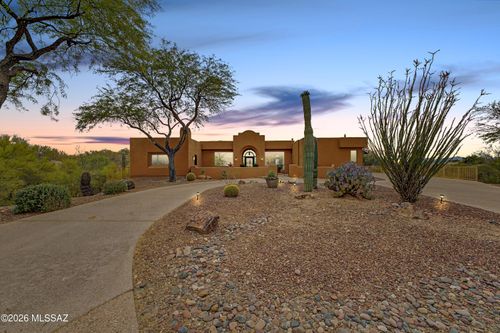 3612 E Camino De Jaime, Tucson, AZ, 85718-7432 | Card Image
