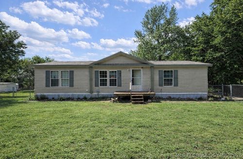 715 Vango Rd, Ratliff City, OK, 73481-8290 | Card Image