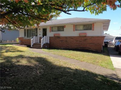 6408 W 54th Street, House other with 3 bedrooms, 1 bathrooms and null parking in Cleveland OH | Image 2