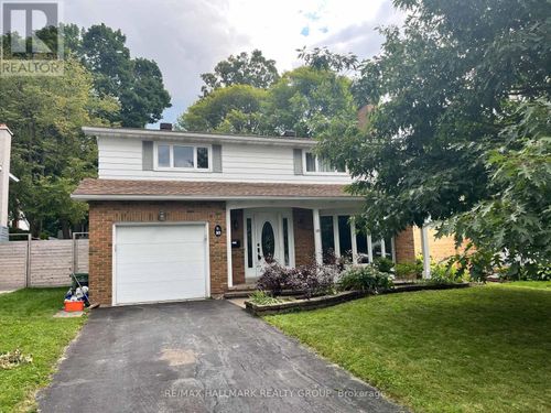 10 Woodview Crescent, Ottawa, ON, K1B3A9 | Card Image