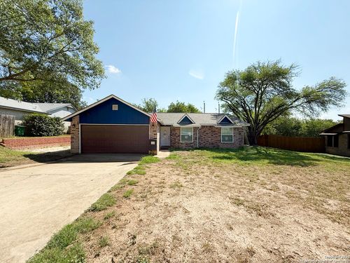 11442 Woollcott St, San Antonio, TX, 78251-3233 | Card Image