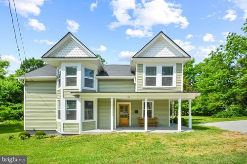 26 W Colonial Hwy, HAMILTON, VA, 20158-9007 | Card Image
