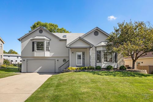 4716 Crystal Trl, MCHENRY, IL, 60050-0500 | Card Image