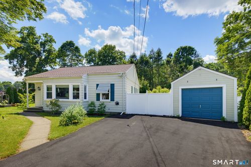 19 Burton Ave, Norwich, CT, 06360-3331 | Card Image