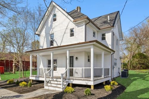 11 New St, Sussex, NJ, 07461-2521 | Card Image