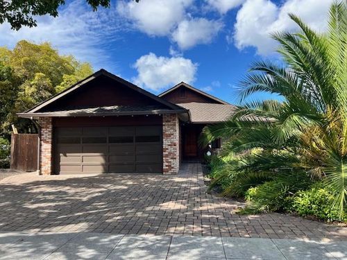 701 Christine Dr, Palo Alto, CA, 94303-4443 | Card Image