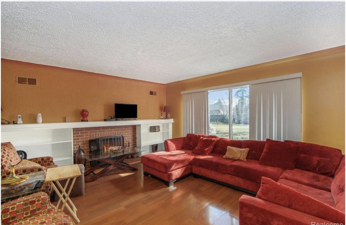 Residential in Harper Woods 2