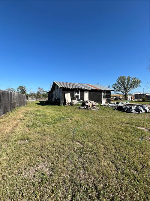 258 South Martin Luther King Jr Hwy Highway, Mexia, TX, 76667 | Card Image