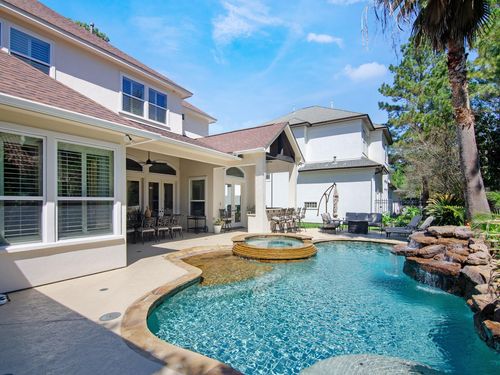 54 Kingscote Way, The Woodlands, TX, 77382-2703 | Card Image